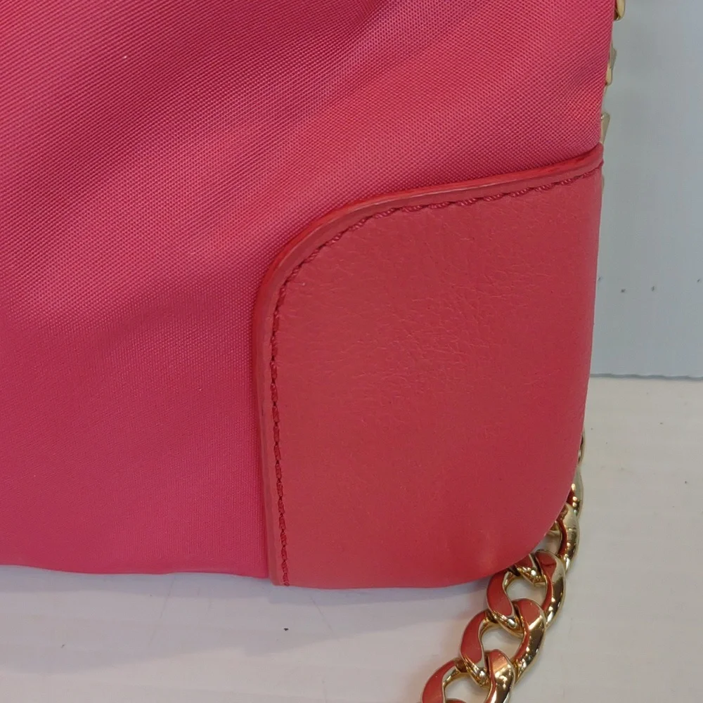 Juicy Couture Louisa Hot Pink Everyday Nylon Crossbody Bag Tassel Gold Chain